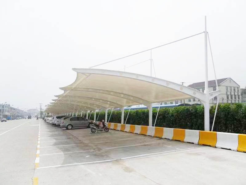 膜結(jié)構(gòu)汽車棚